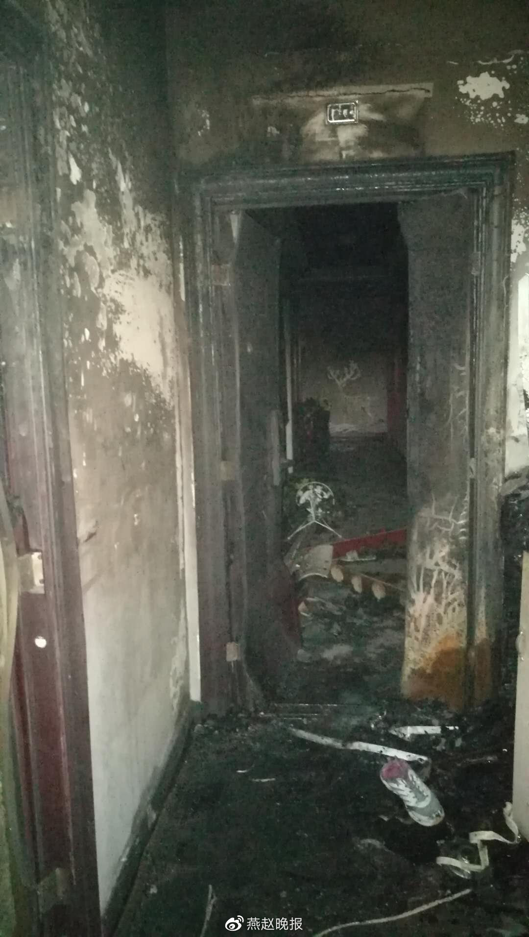 情況通報(bào)！邯鄲市一小區(qū)疑似天然氣燃爆，造成2人受傷