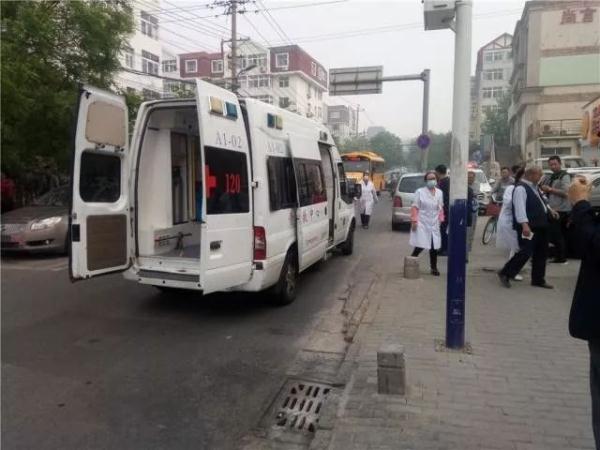 突發(fā)！青島一居民樓發(fā)生爆燃！已造1人死亡，7人受傷！3公里外有震感…