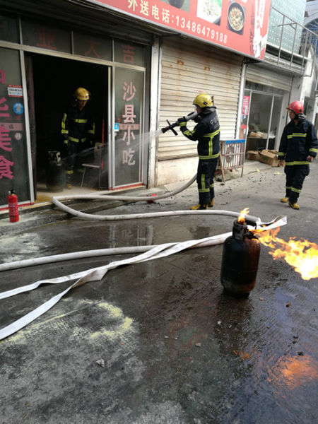 圖為：事故現(xiàn)場。消防供圖